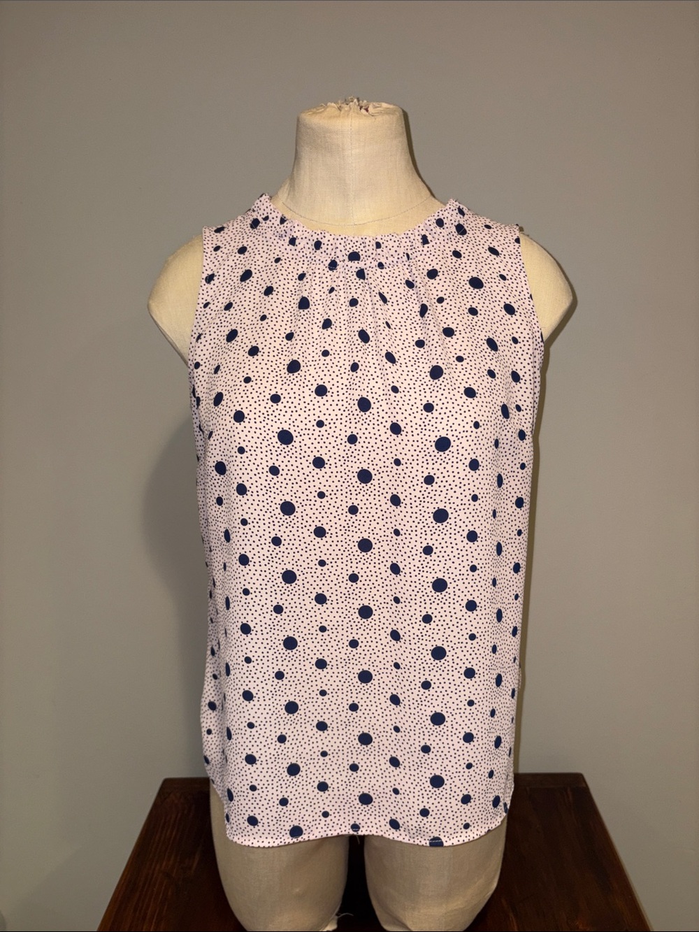 TALBOTS MULTI-DOT SHELL SIZE XS PETITE - Picture 2 of 9